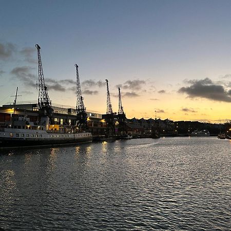 Comfortable City Centre Apartment For Contractors And Couples - City Centre Bristol Buitenkant foto